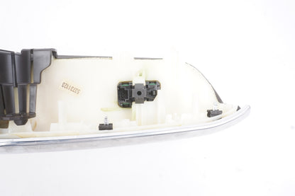 2013 - 2015 Mercedes GL450 Front Right Door Handle Panel Arm Rest OEM