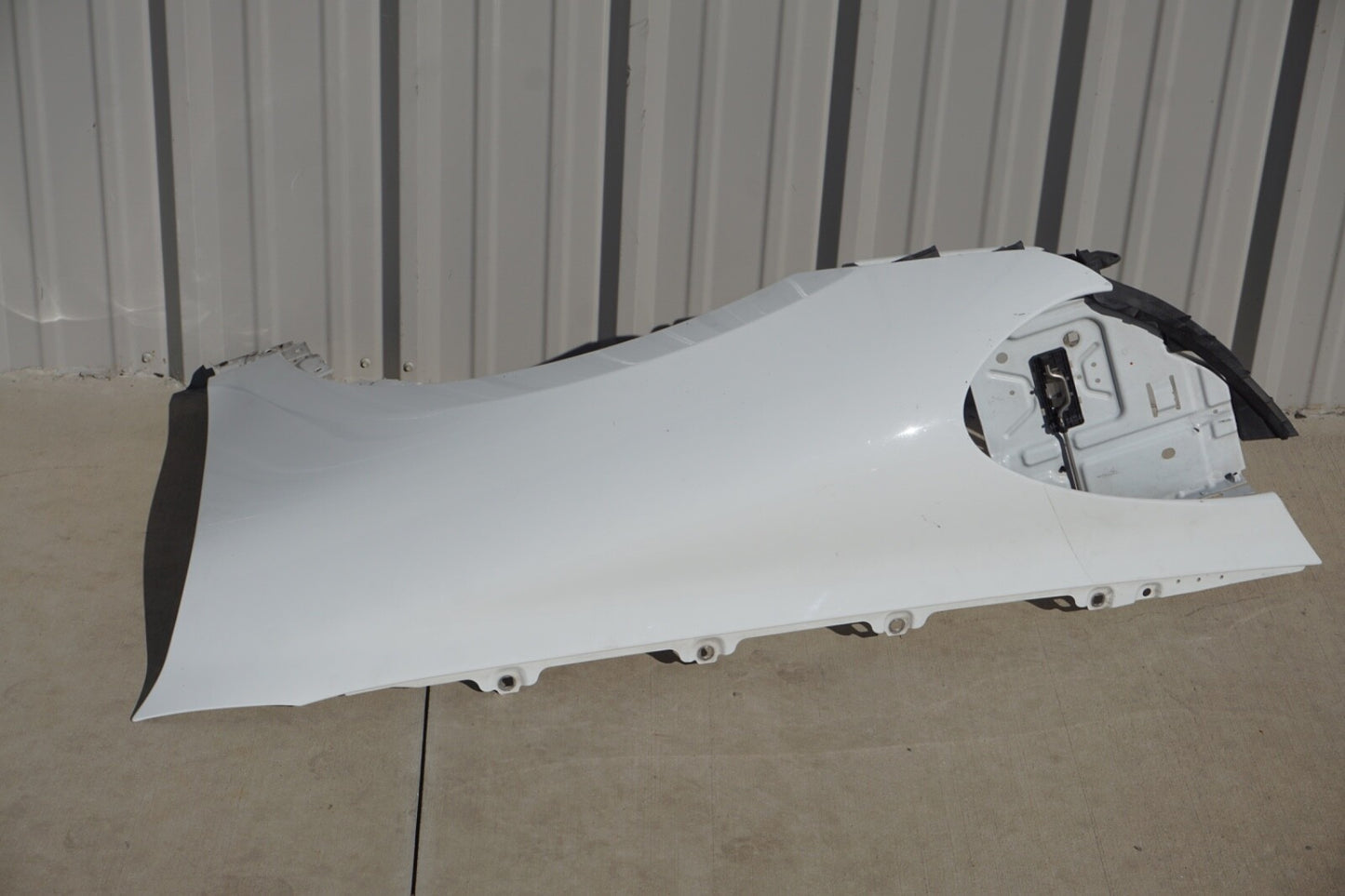 11-14 Porsche Cayenne 958 S Left Driver Side Fender Assembly WHITE OEM