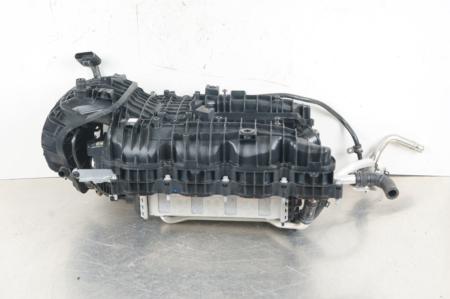 11-20 Mercedes E550 S550 Air Intake Manifold Distributor 2780980807 2780900514