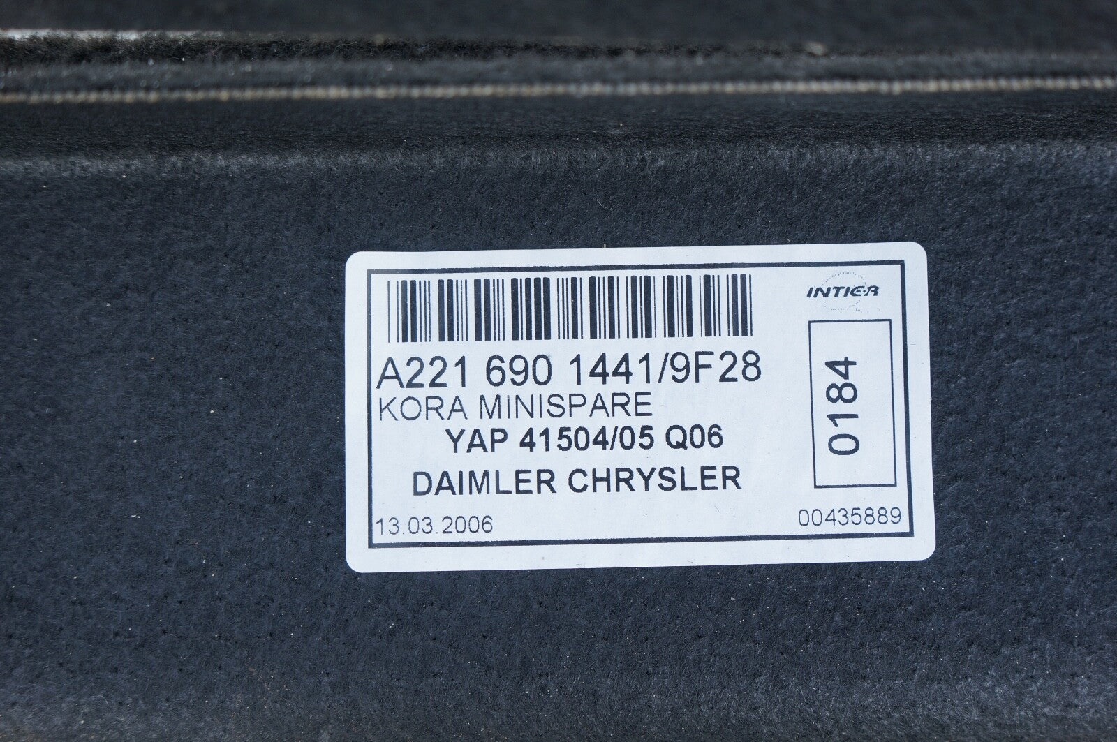 07-13 Mercedes W221 S550 S63 AMG Trunk Floor Cover Panel 2216901441 Black OEM