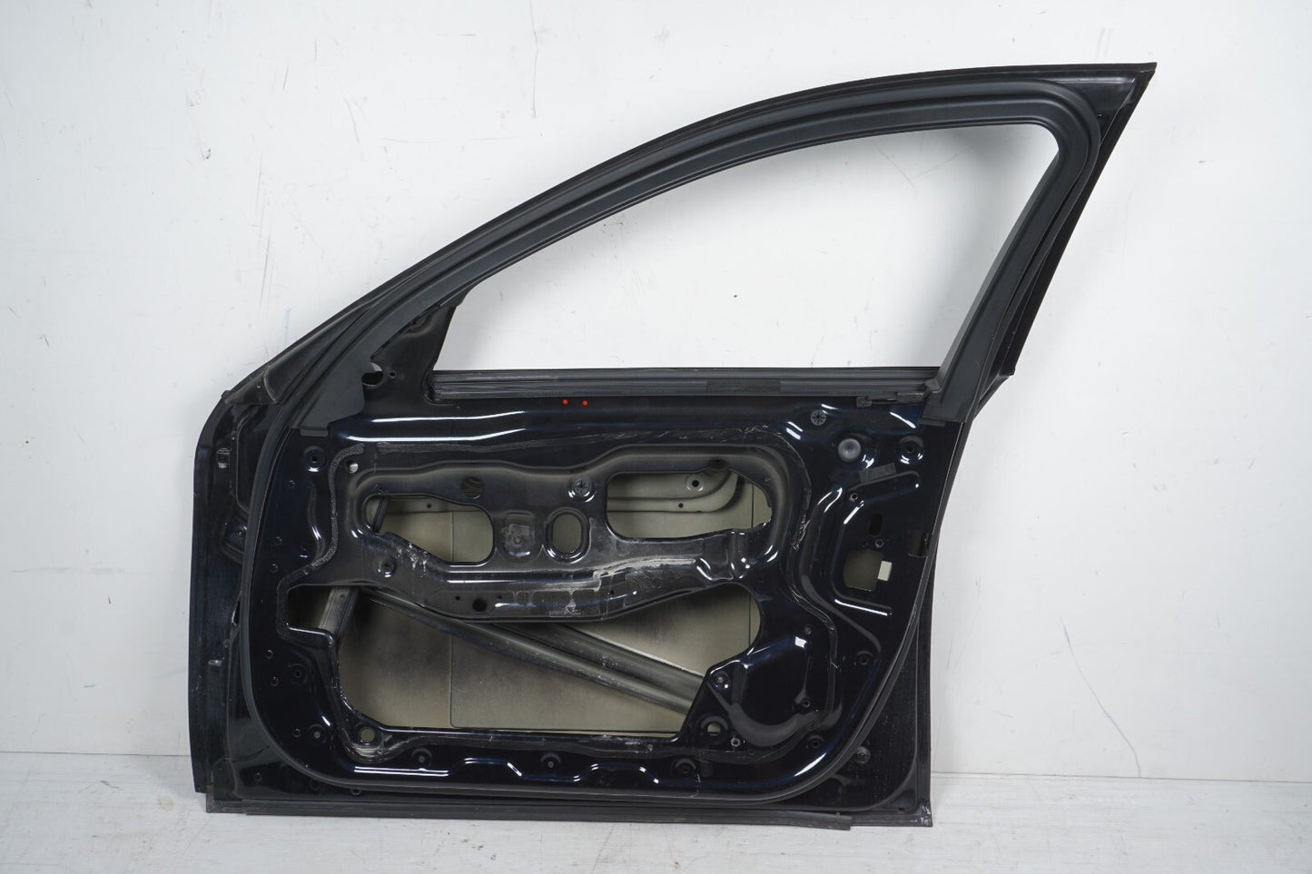 2011-2016 BMW 528i 535i 550i F10 Front Right Passenger Side Door Shell OEM