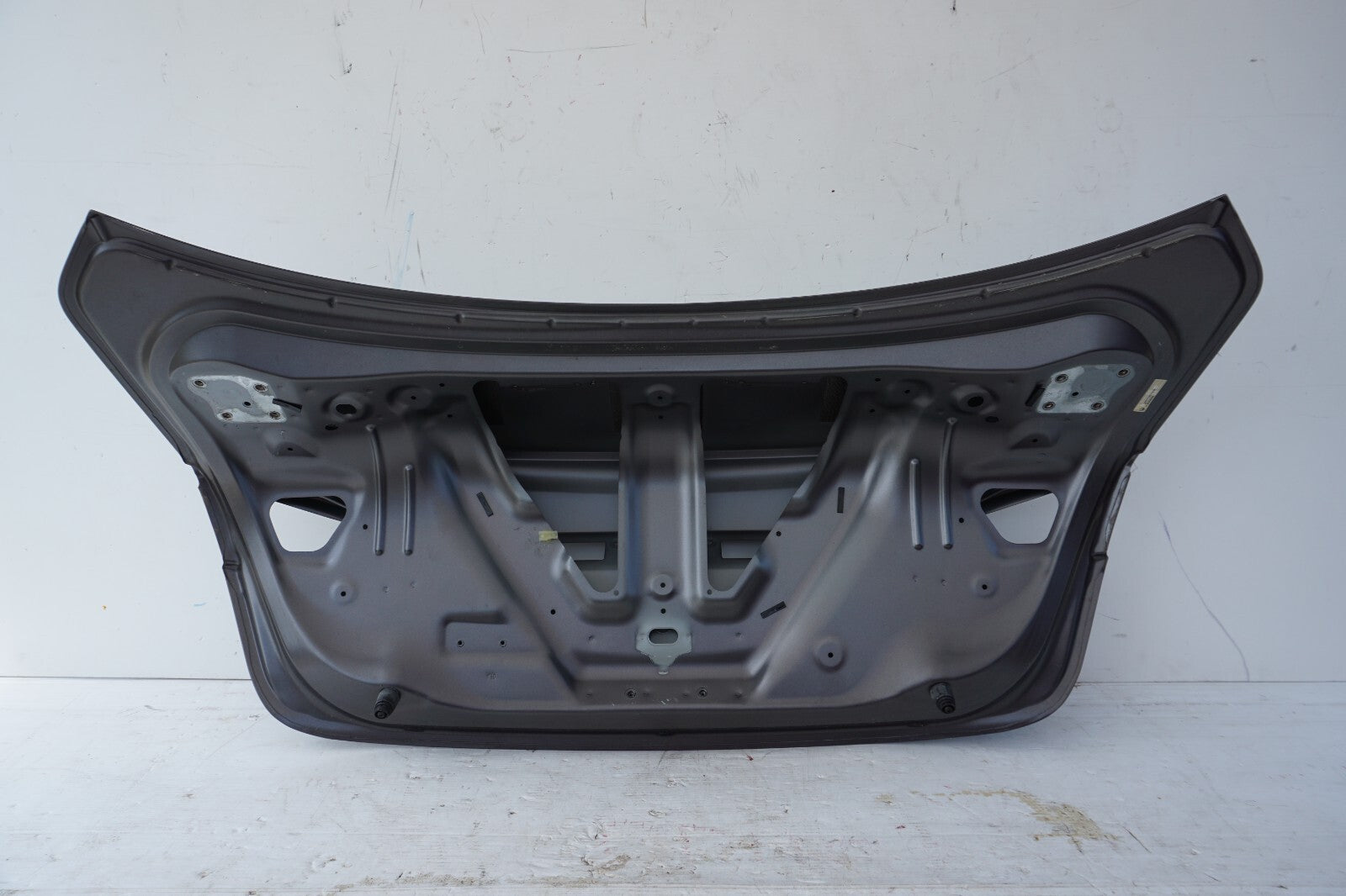 2014-2019 MASERATI GHIBLI REAR TRUNK LID DECK SHELL PANEL  OEM