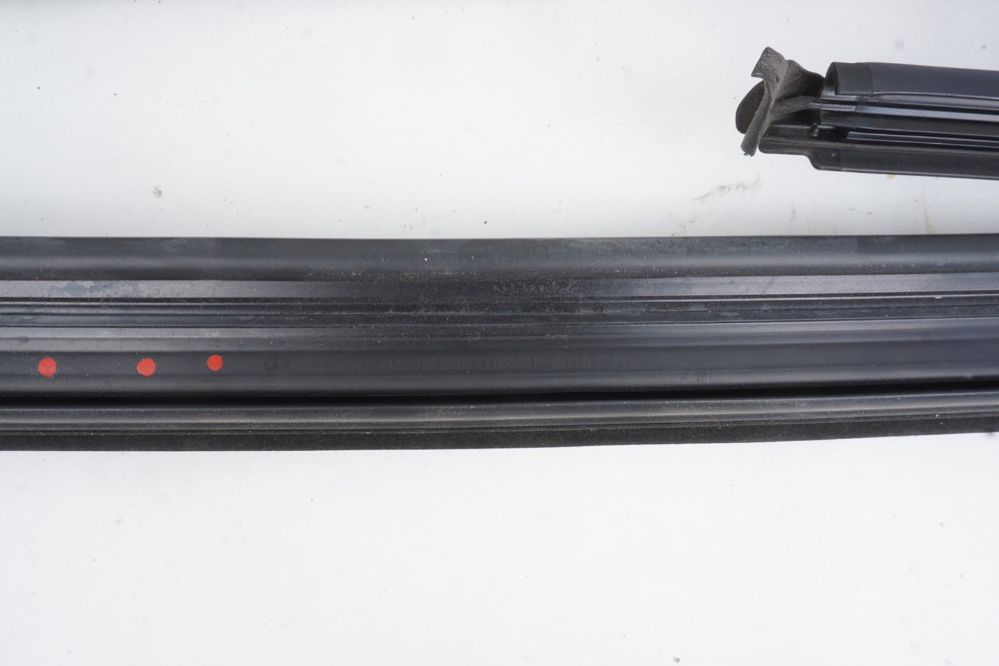 2020 - 2025 MERCEDES-BENZ GLB250 EQB REAR LEFT SIDE DOOR UPPER TRIM MOLDING SEAL