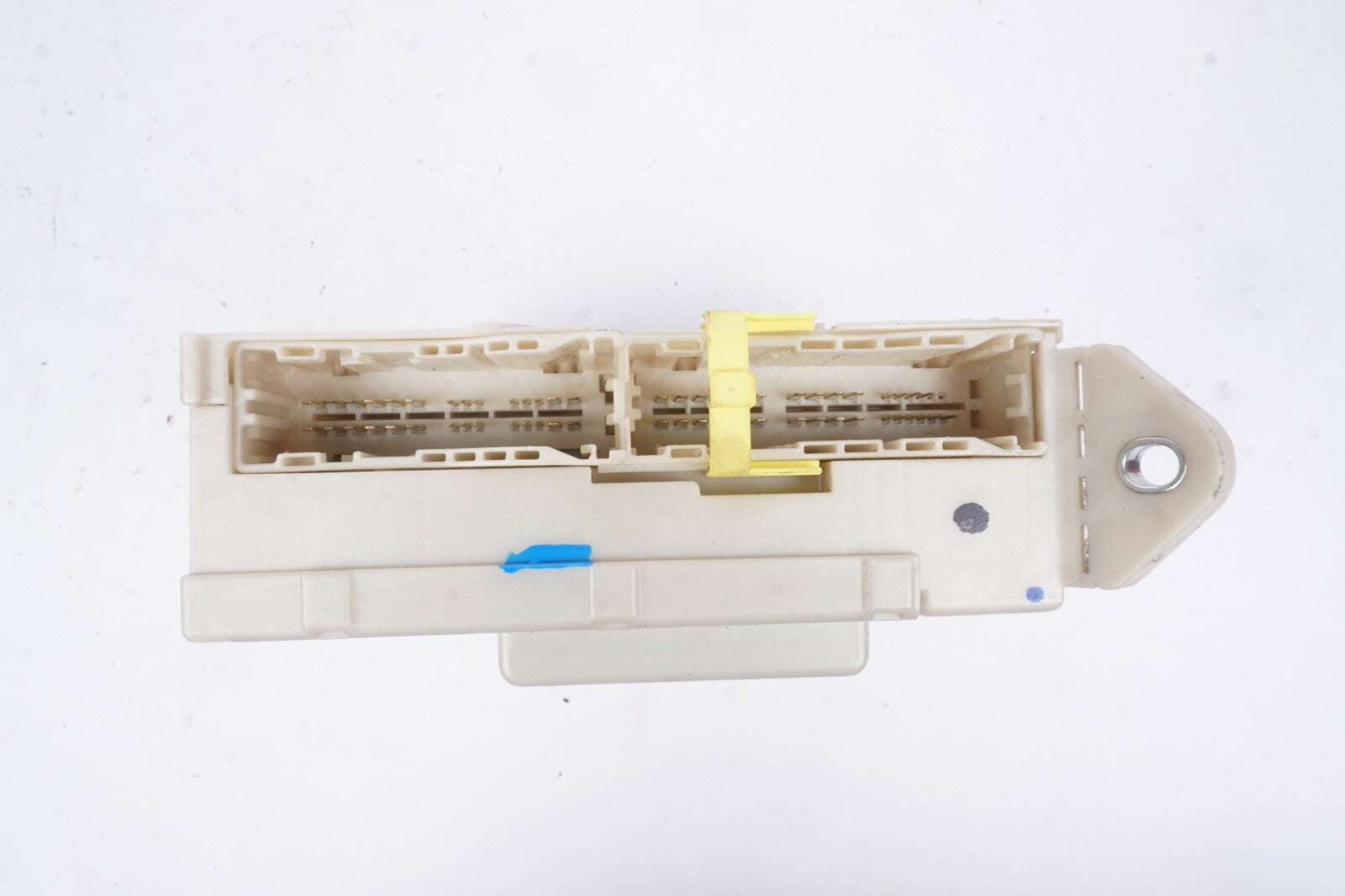 2010 LEXUS IS250 CONVERTIBLE RIGHT CABIN MAIN FUSE JUNCTION BLOCK MODULE OEM