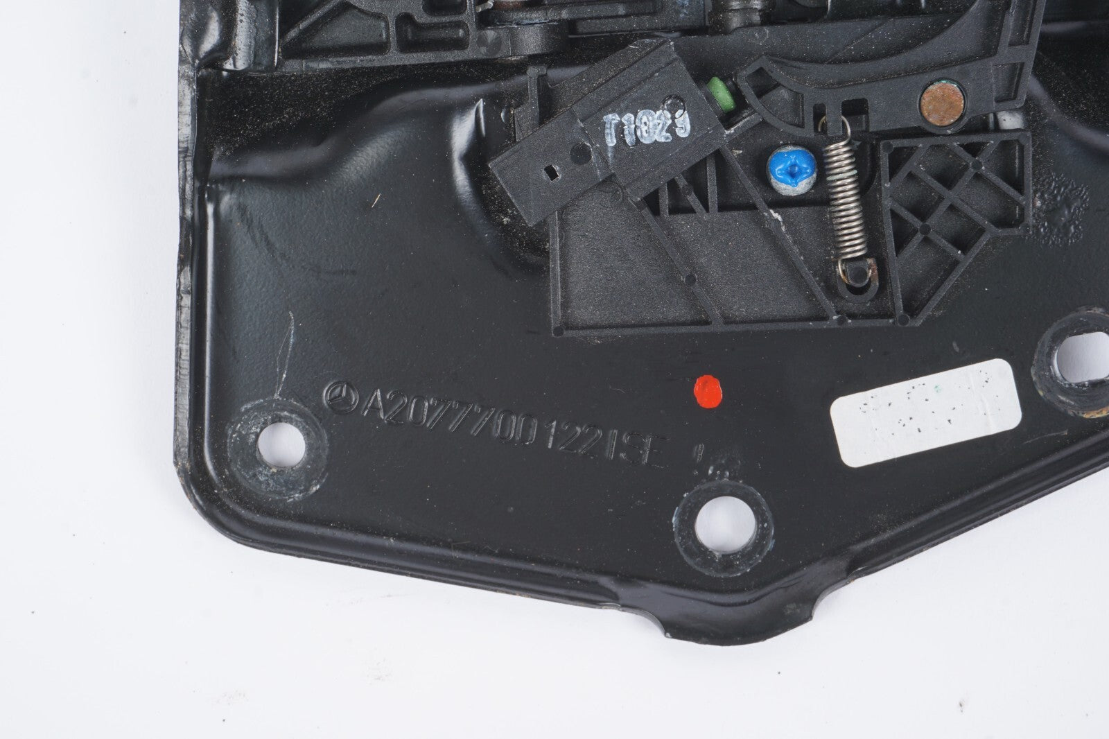11 - 17 Mercedes E350 E550 Front Top Roof Lock Latch Cover Set of 2 OEM