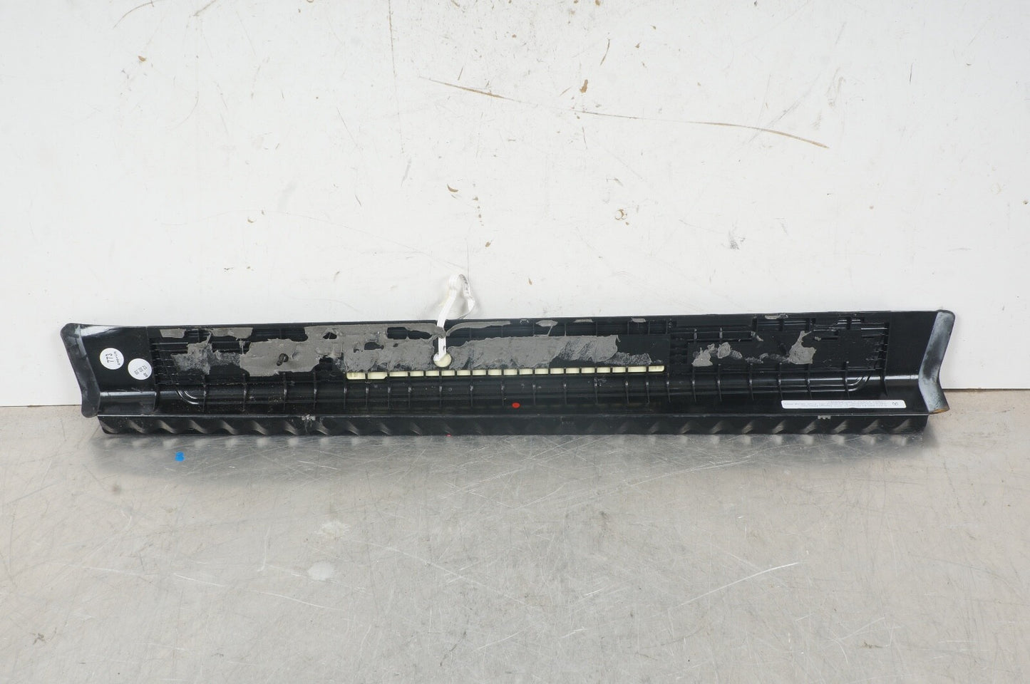MERCEDES-BENZ SL R231 Front Left Outer Floor Cover Rail A2316804400 GENUINE