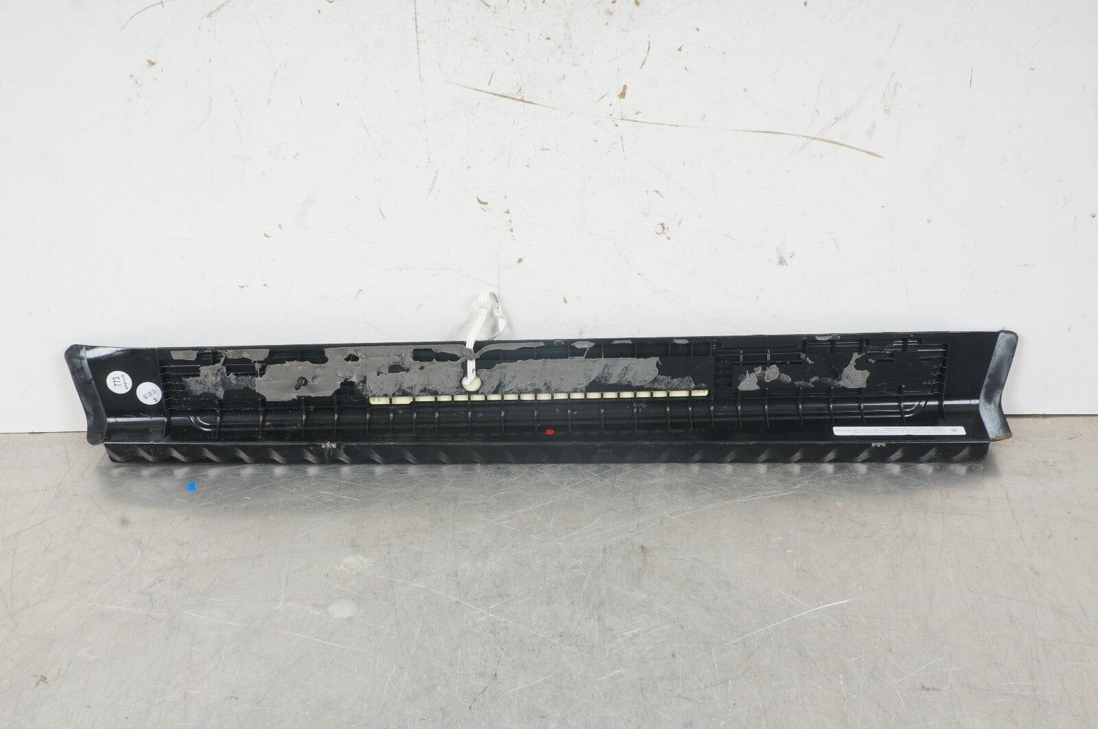 MERCEDES-BENZ SL R231 Front Left Outer Floor Cover Rail A2316804400 GENUINE