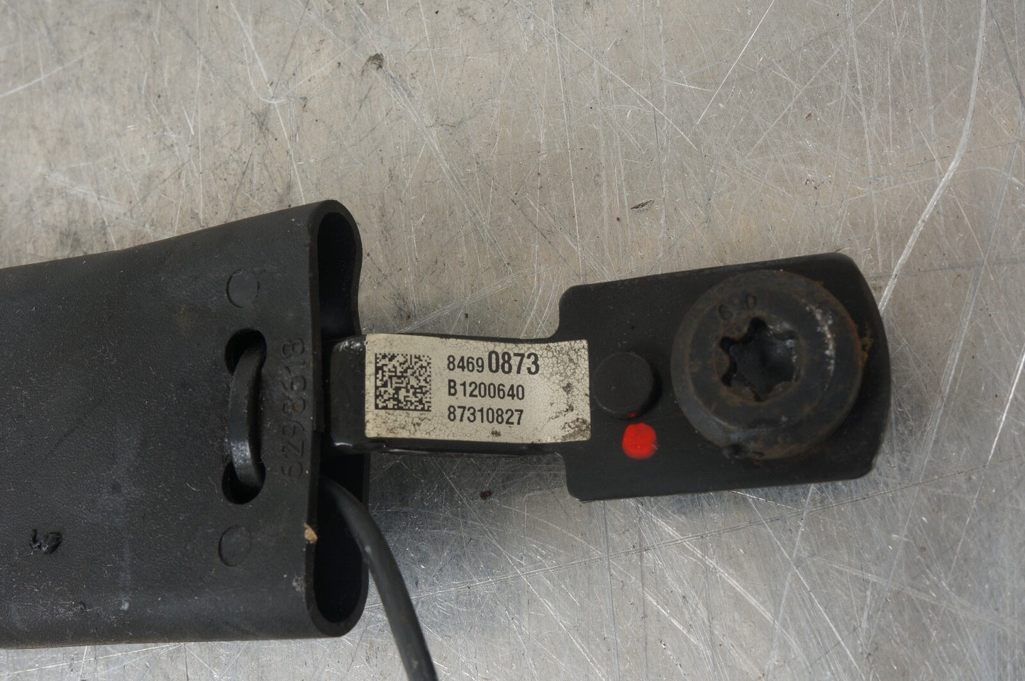 2020 2021 2022 CADILLAC CT4 FRONT LEFT SEAT BELT BUCKLE BLACK 84690873 OEM