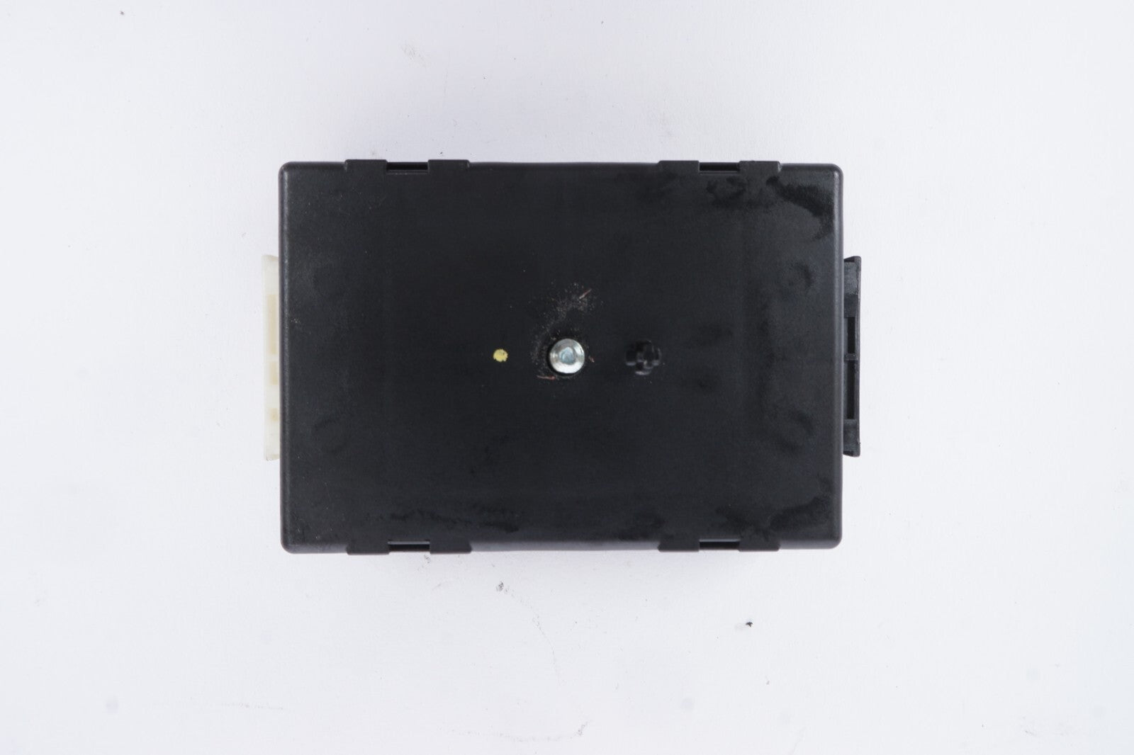 2021 - 2024 BMW 430I G22 Antenna Suppression Filter 6835178 OEM