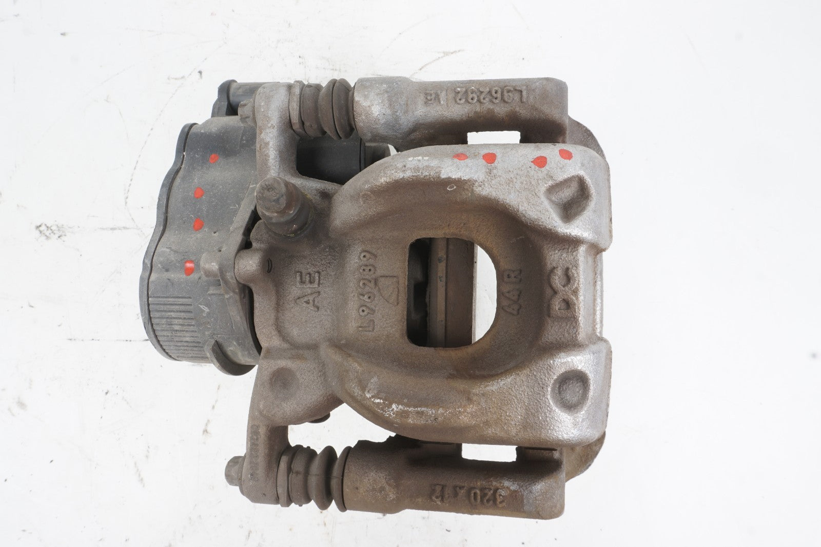2020 - 2025 Mercedes GLB250 OEM Right Rear Brake Caliper A2474231098