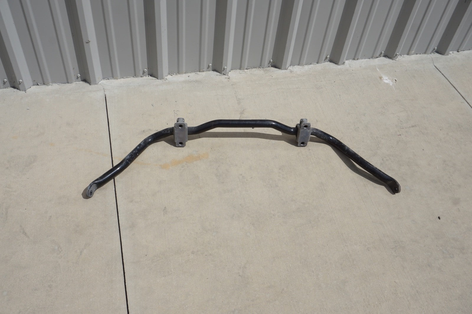 2014 - 2019 Maserati Ghibli OEM Front Sway Bar 06700072740