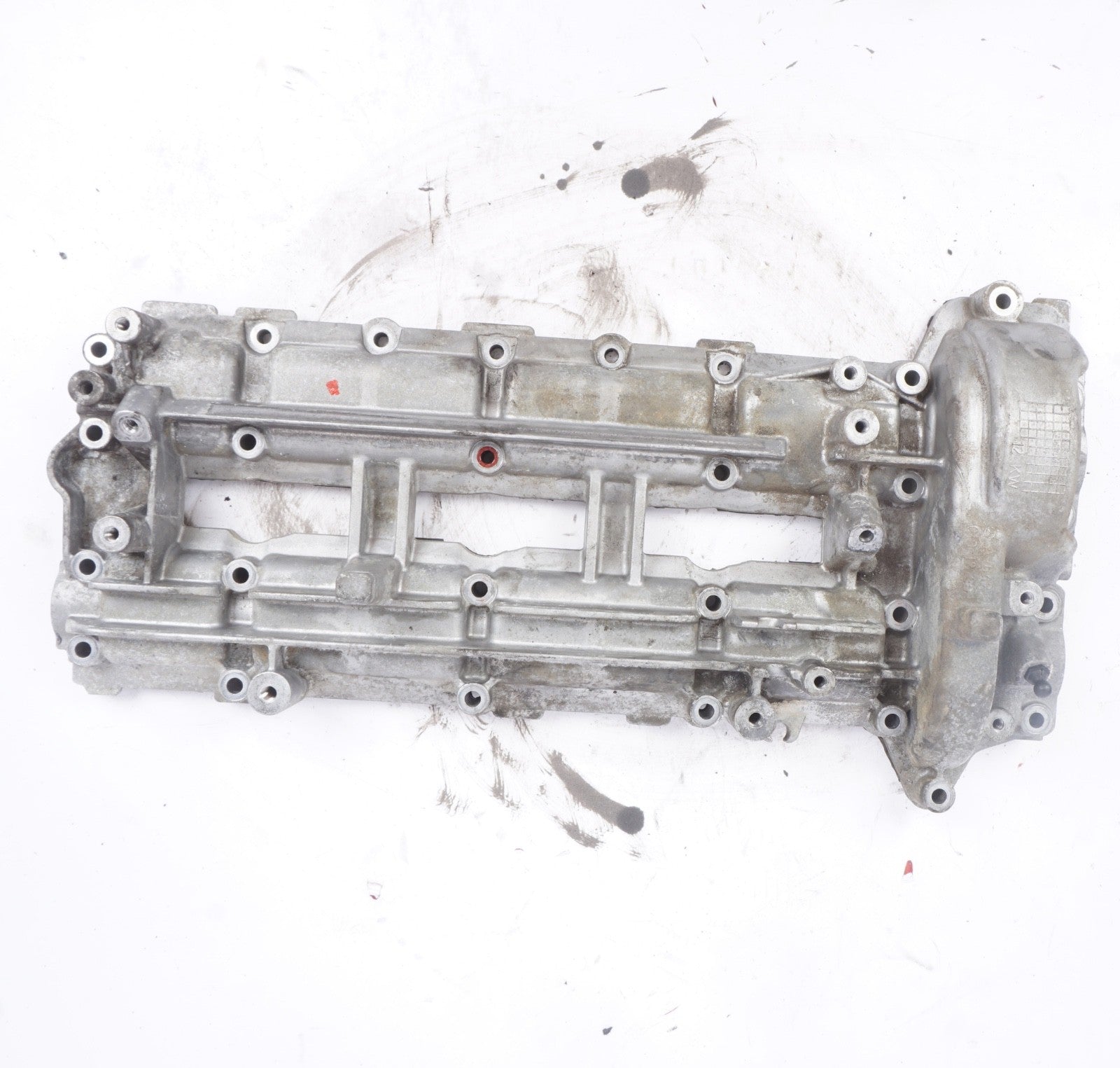 Mercedes W251 R350 GL350 ML350 Bluetec Diesel Engine Cylinder Head Cover Left