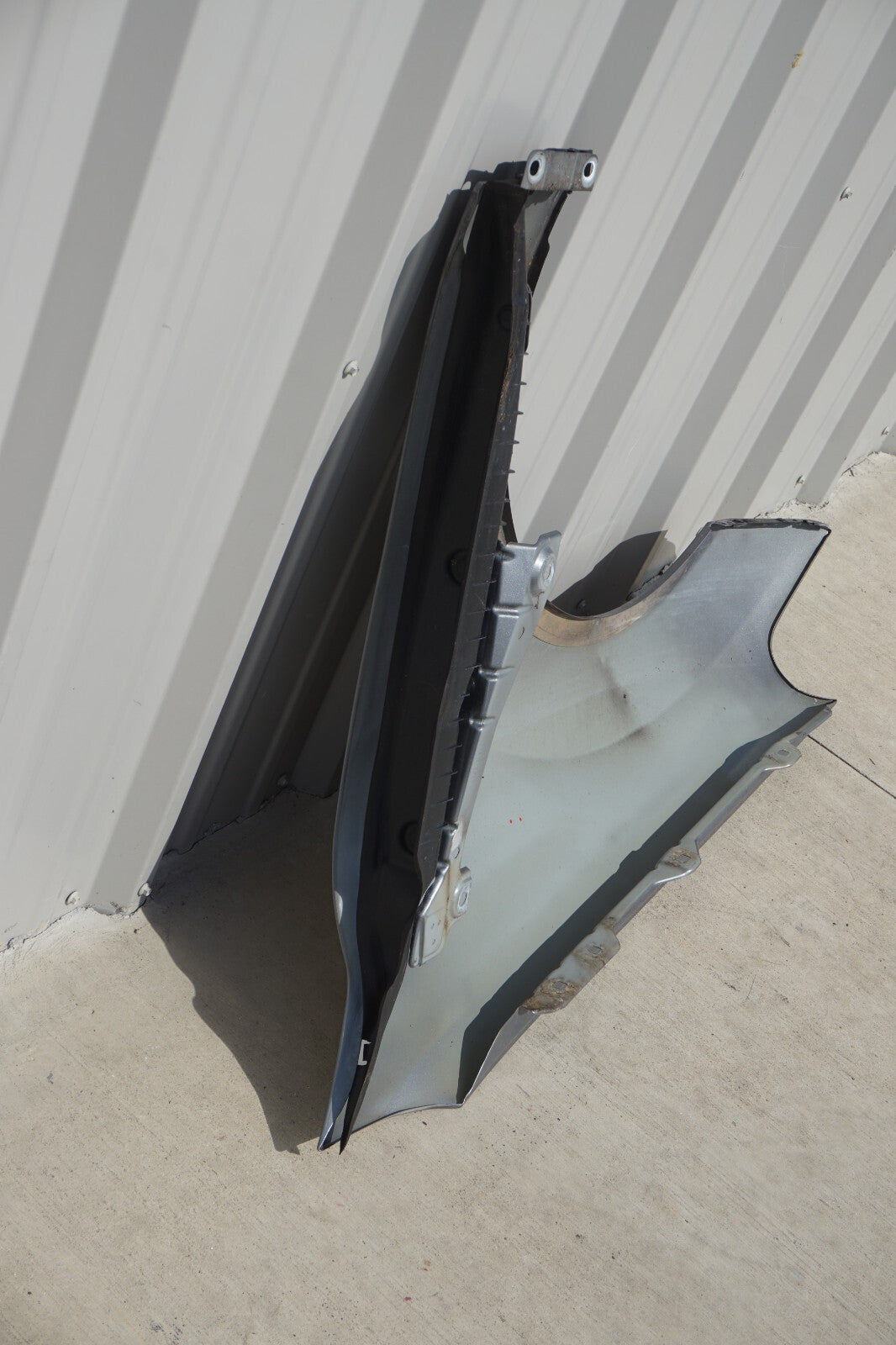 2006 - 2011 Mercedes ML350 ML500 Front Fender Right Passenger OEM