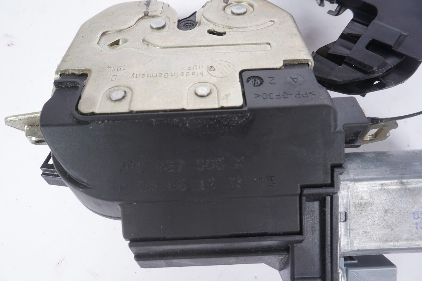 11-18 Porsche Cayenne 958 Trunk Hatch Lock Latch 7P0827505K OEM