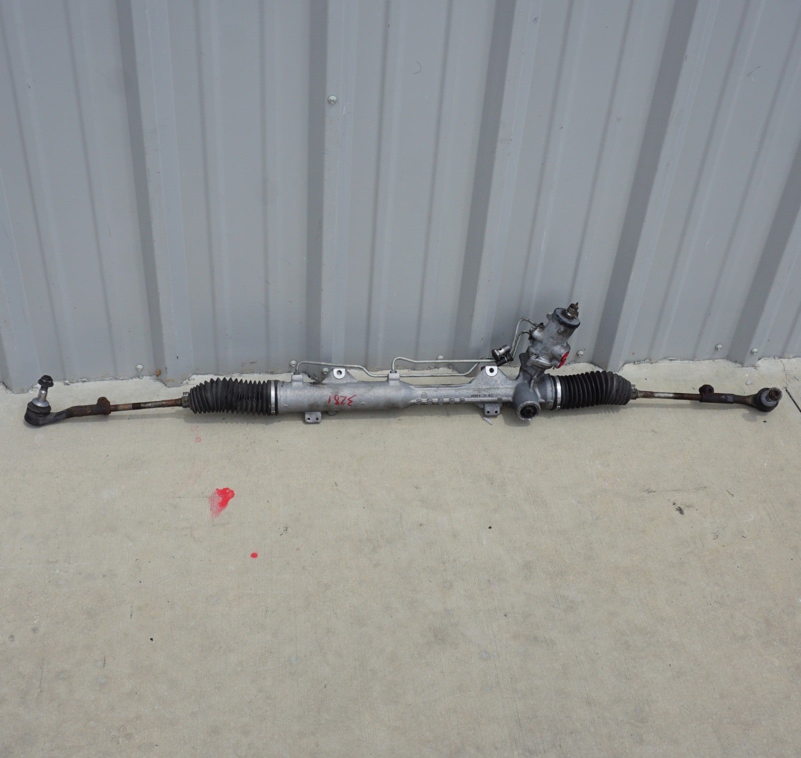 2008 - 2013 BMW 328i Front Lower Power Steering Rack & Pinion 6777459 OEM