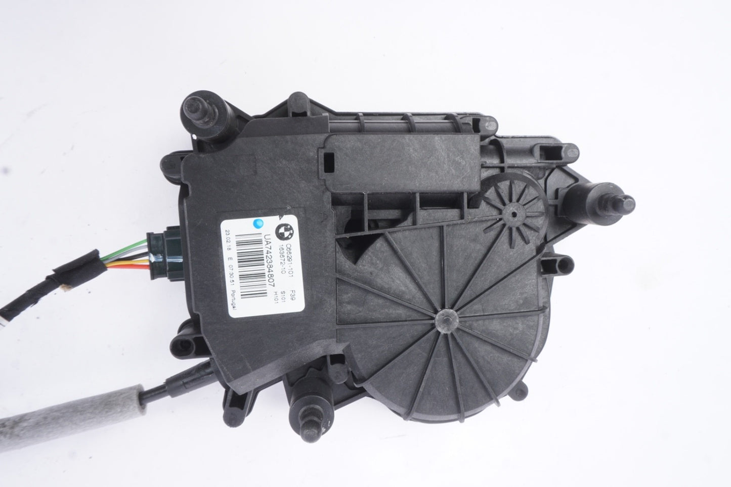 2018 - 2022 BMW X2 F39 OEM Rear Trunk Lock Latch Actuator