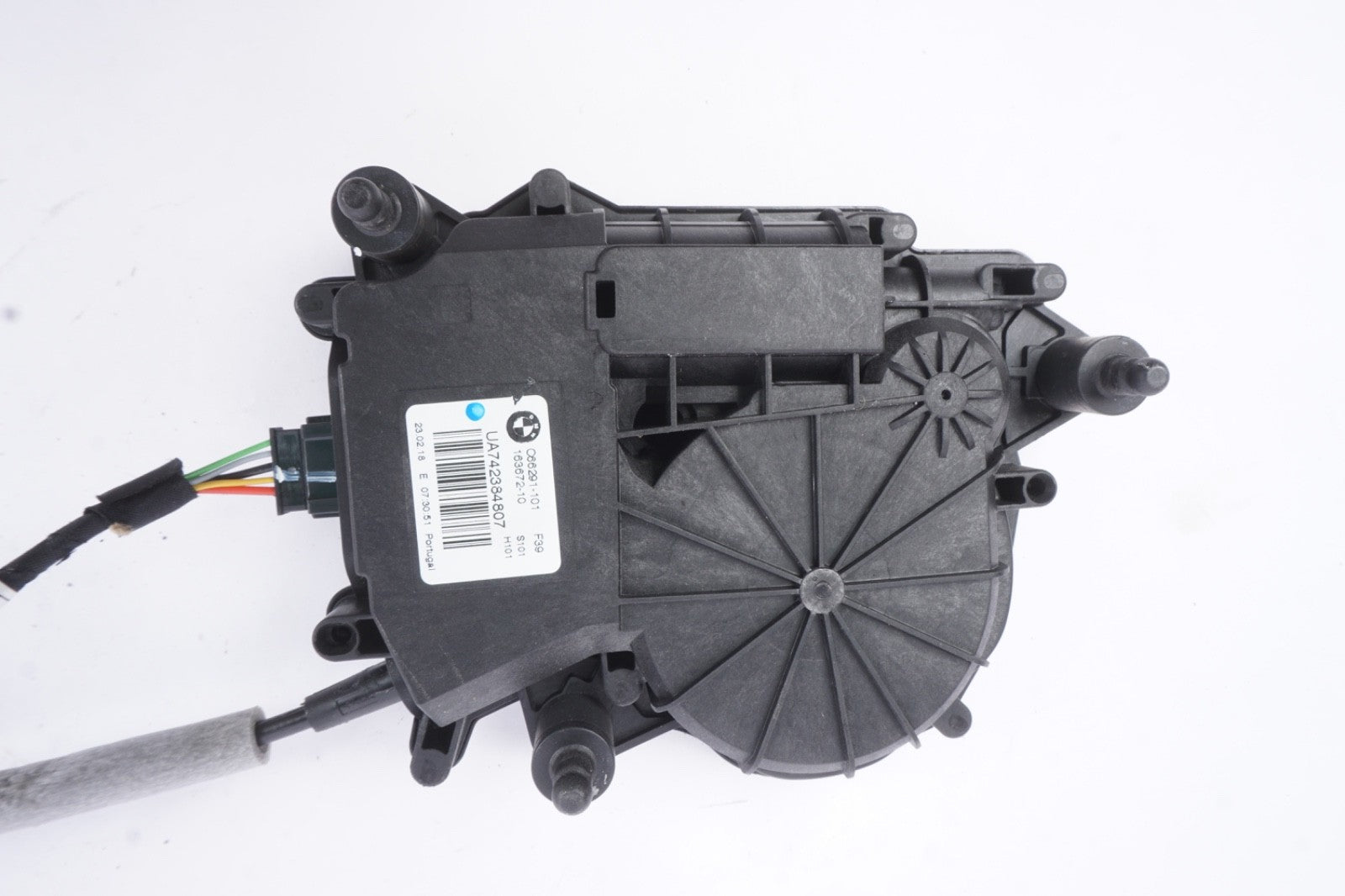 2018 - 2022 BMW X2 F39 OEM Rear Trunk Lock Latch Actuator