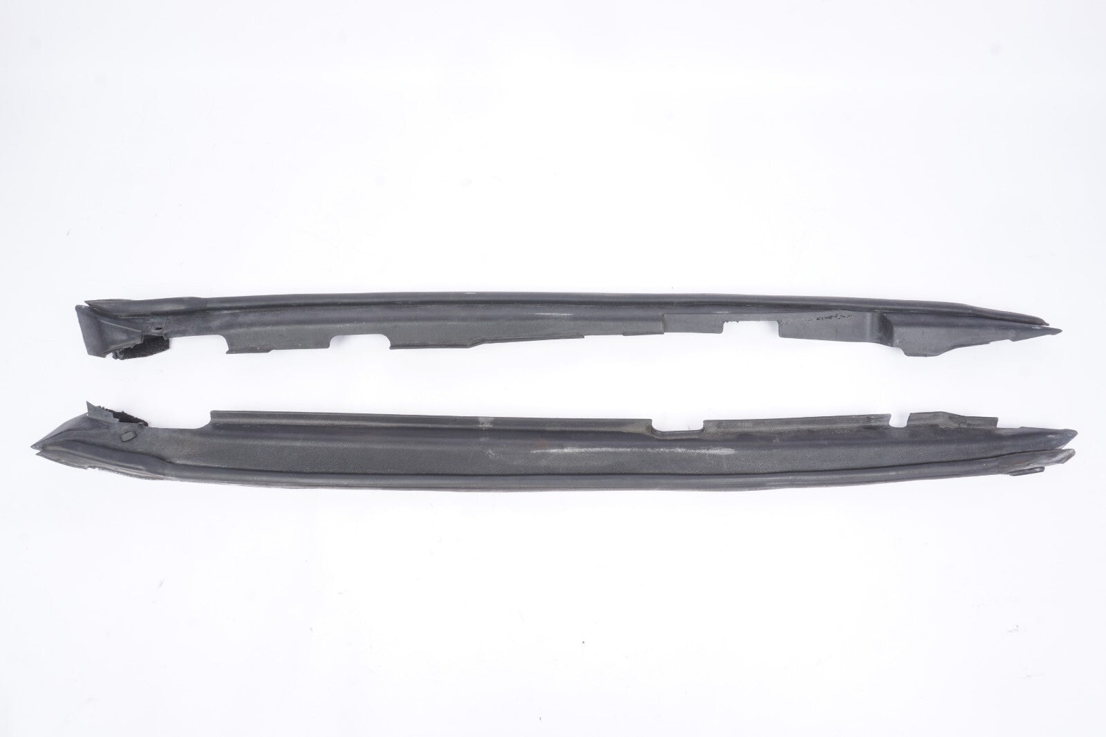 10-15 Lexus IS250 IS350 Convertible Front Fender Upper Trim Sill Seal LH&RH OEM