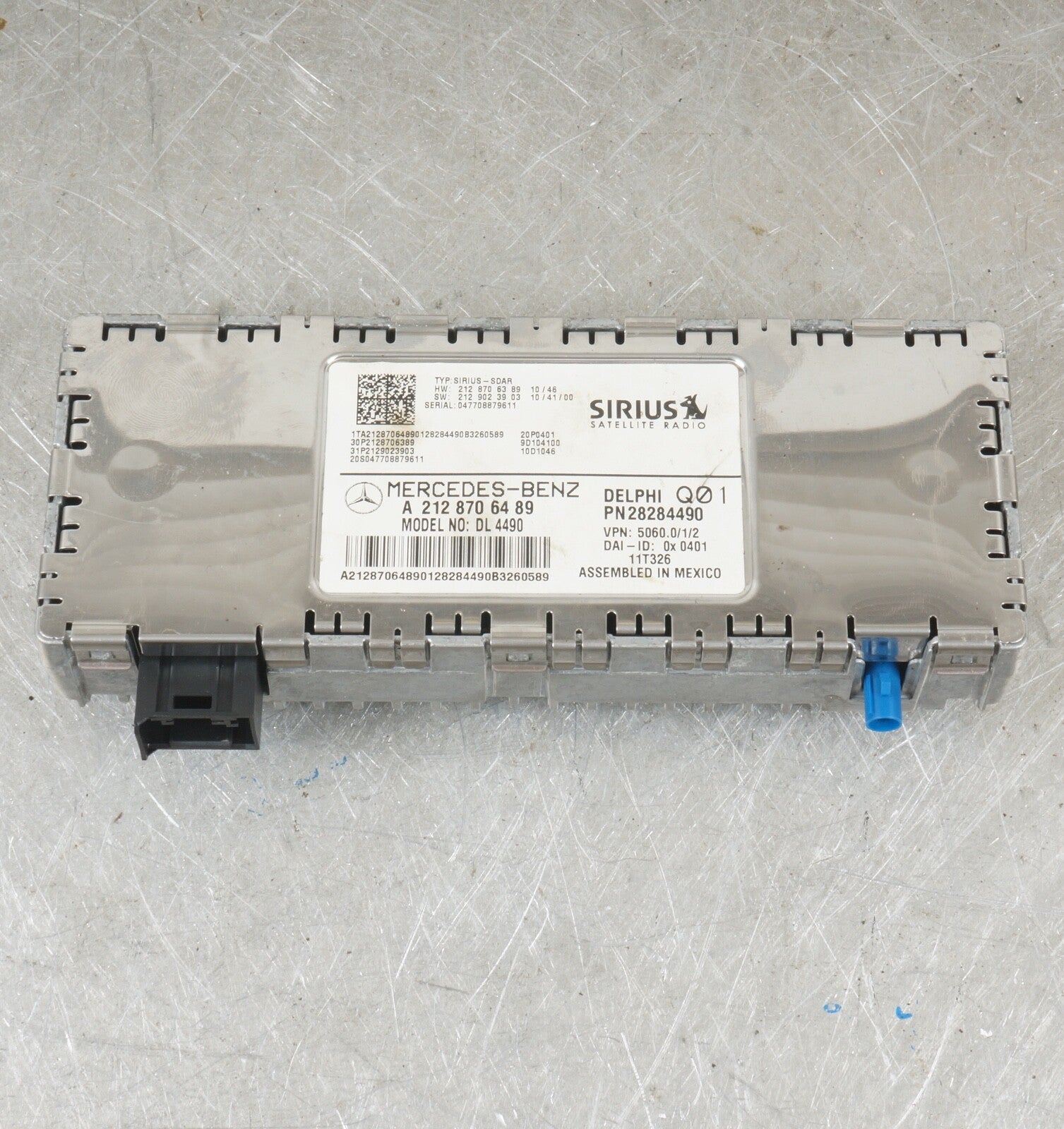 2010 - 2013 Mercedes Benz E Class W212 Sirius Satellite Control Module Computer