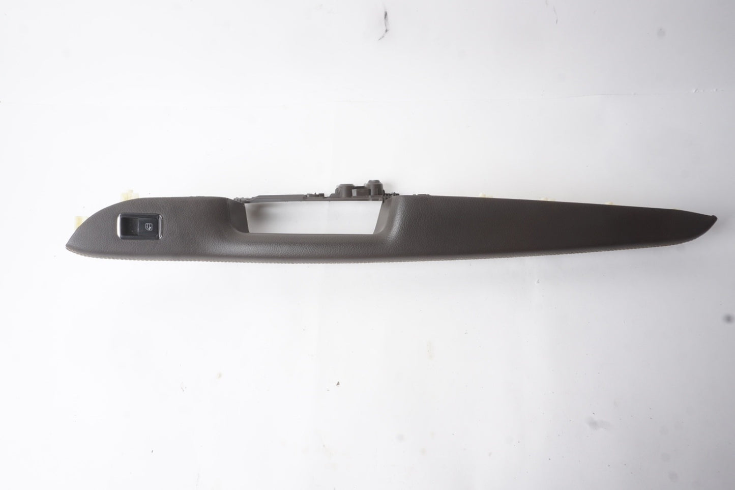 2013 - 2015 Mercedes GL450 Rear Right Door Handle Panel Arm Rest OEM