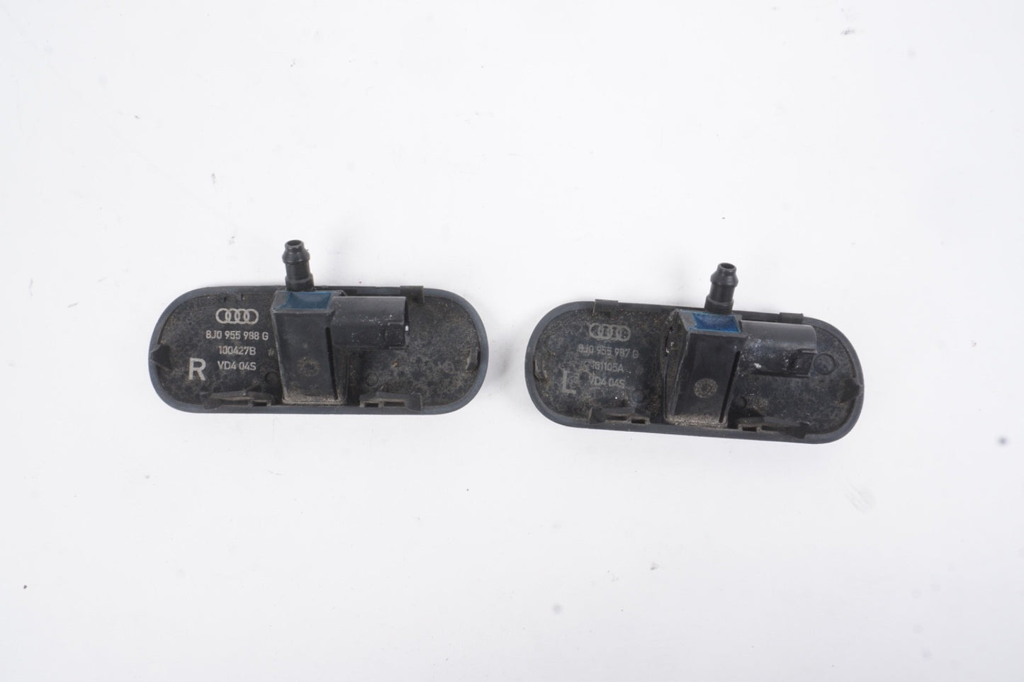 2005 - 2007 Audi A6 Windshield Washer Sprayer Jet Nozzle Pair OEM