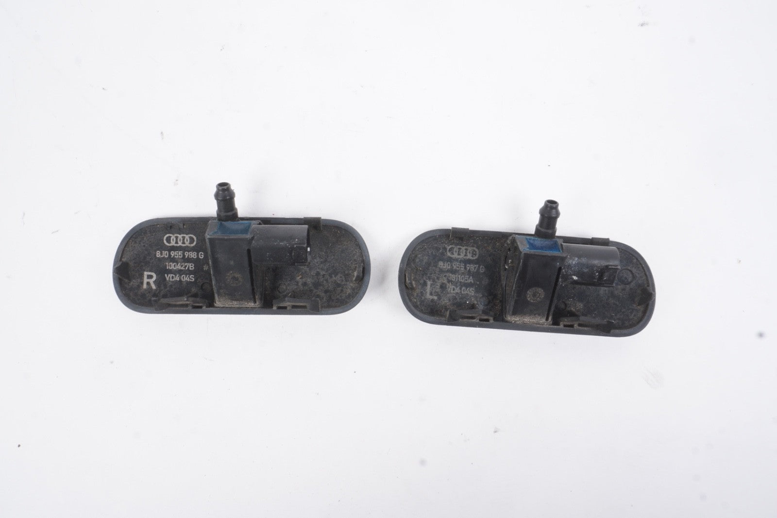 2005 - 2007 Audi A6 Windshield Washer Sprayer Jet Nozzle Pair OEM