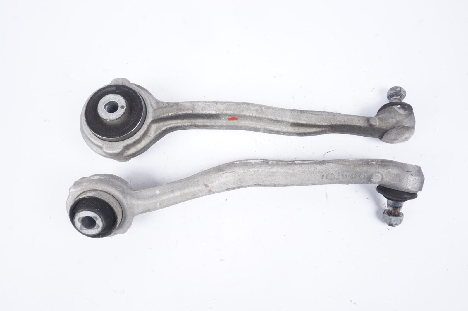 10-17 Mercedes E350 E400 Coupe Front Left Side Lower Control Arm SET Oem