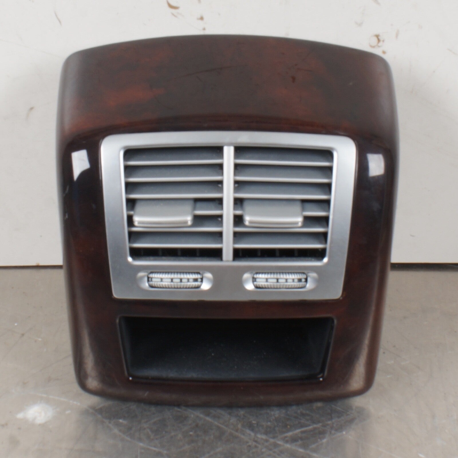 07-13 Mercedes W221 S400 S550 S600 Rear Center Console AC A/C Air Vent Trim OEM 