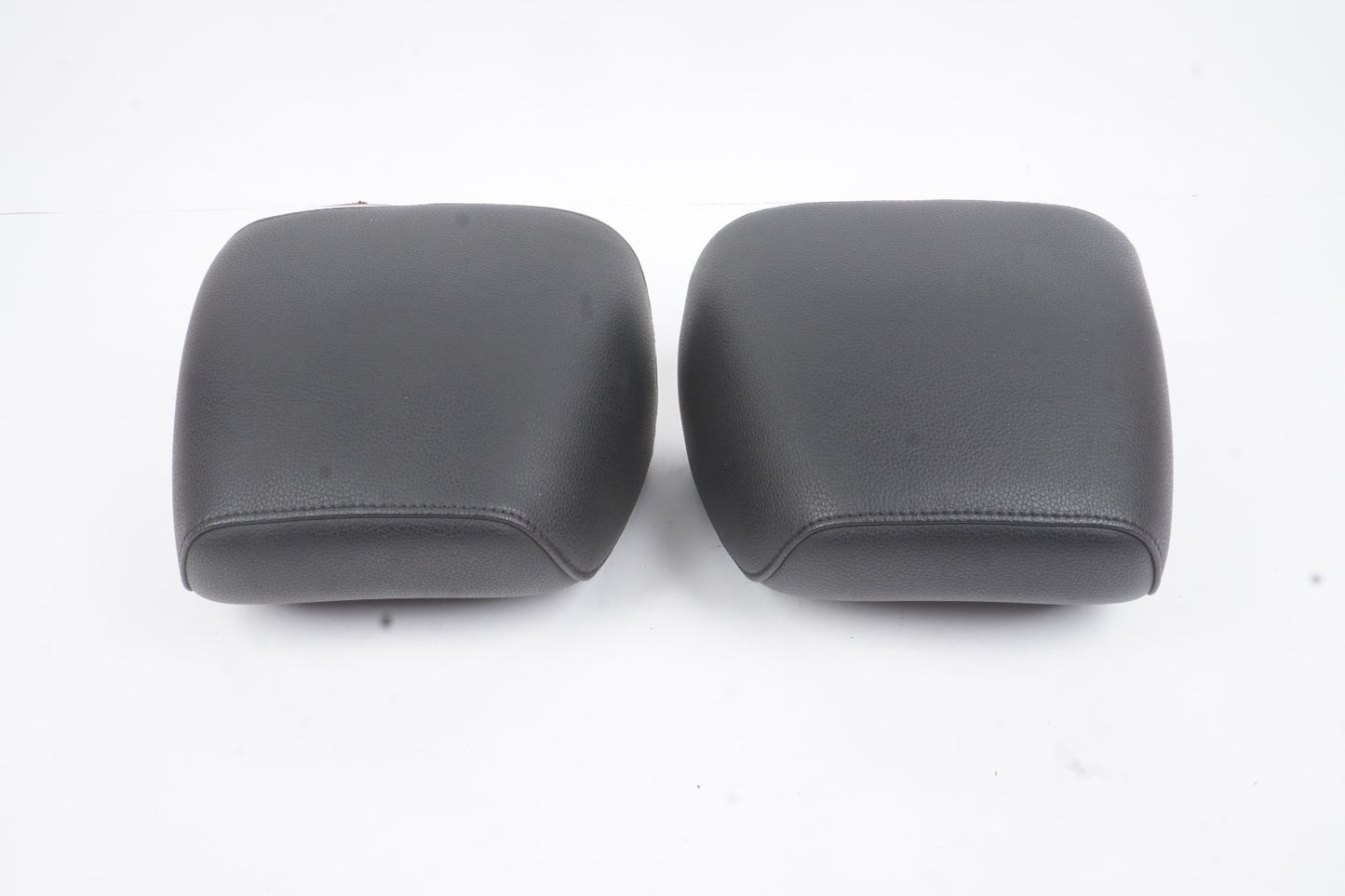 2012-2015 Volkswagen Passat Front Seat Headrest Left & Right OEM