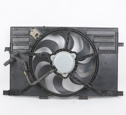 2015-2018 Jeep Renegade 2.4l  Engine Radiator Cooling Fan Motor Assembly OEM