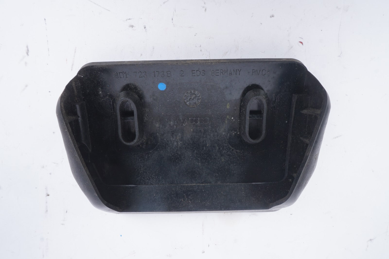 2004  - 2010 Audi A8 A8L Brake Pedal Pad 8D1723173B OEM