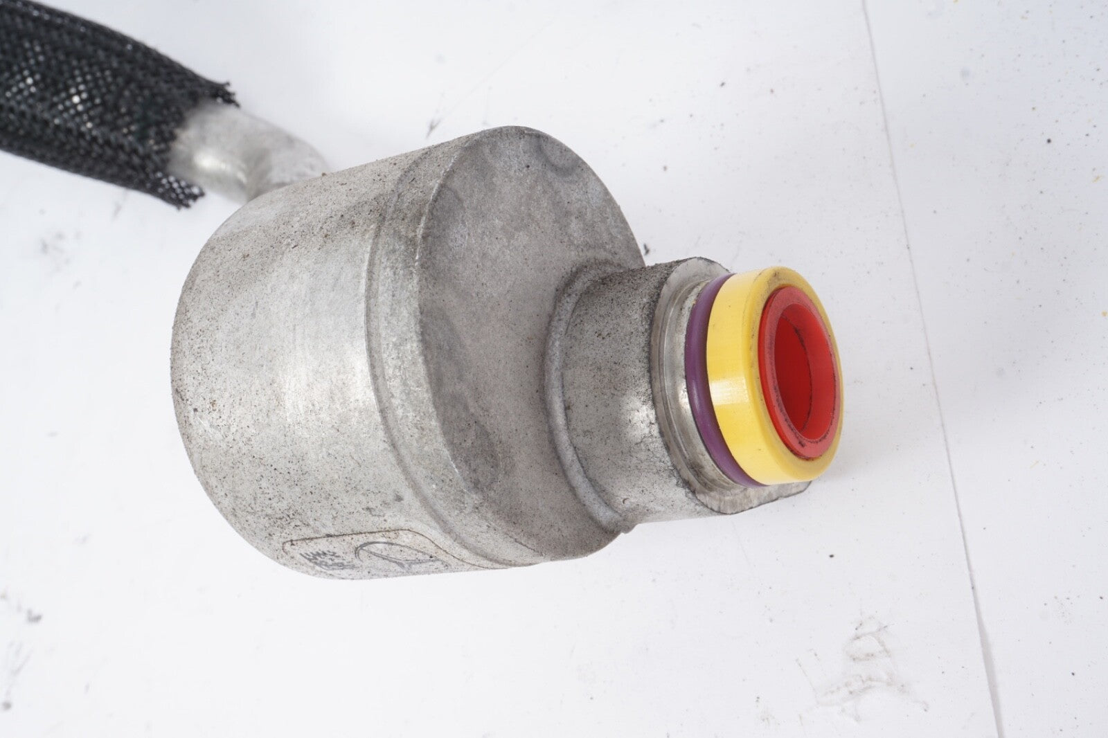 12-14 Mercedes W204 C300 E350 A/C AC Air Condenser Pressure Line 2048308815 OEM