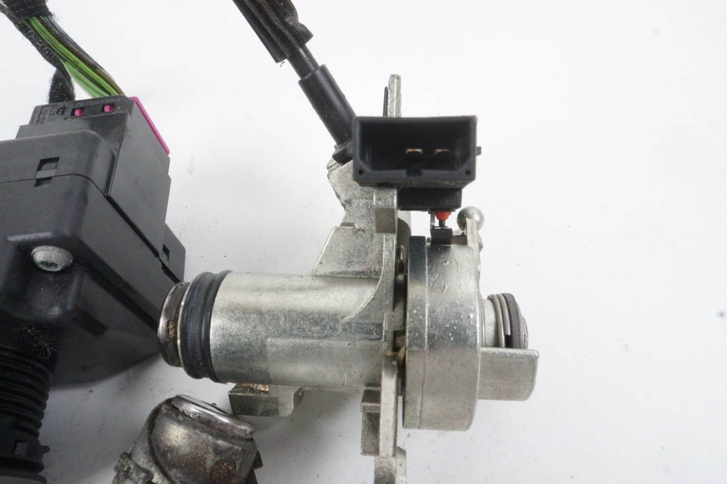 OEM 2008 - 2010 Audi A8 4.2L Start Ignition Switch Module w/Key