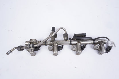 12-15 MERCEDES W204 C250 1.8L M271 ENGINE FUEL INJECTOR RAIL LINE 2710705495 OEM
