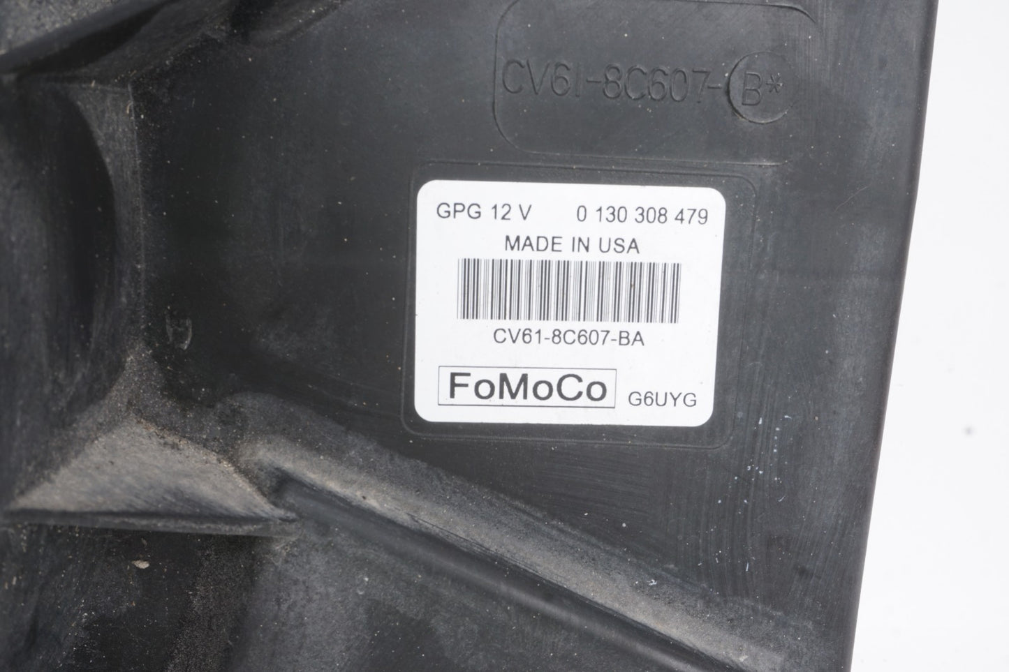 2012-2018 Ford Focus  2.0L Radiator Cooling Fan Motor & Shroud OEM