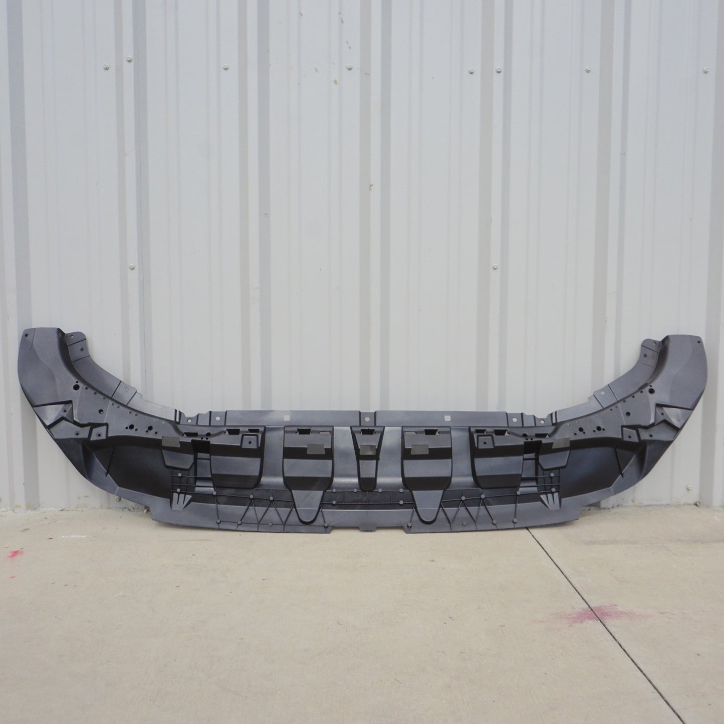 Front Bumper cover lower splash shield undercover for 2019-21 SQ8 Q8 S-line