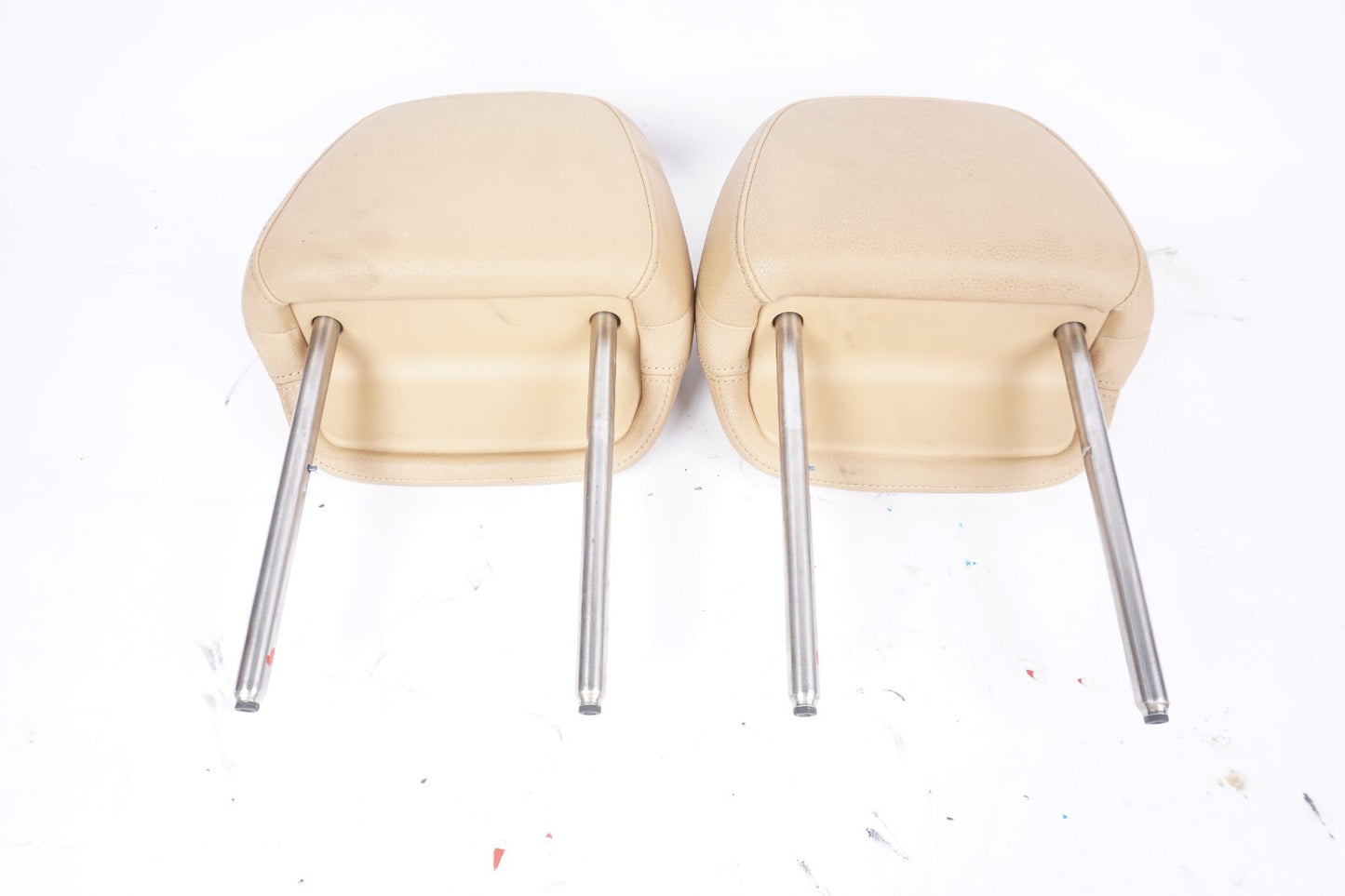 2011 - 2014 Porsche Cayenne 958 Front Seat Headrest Left & Right OEM