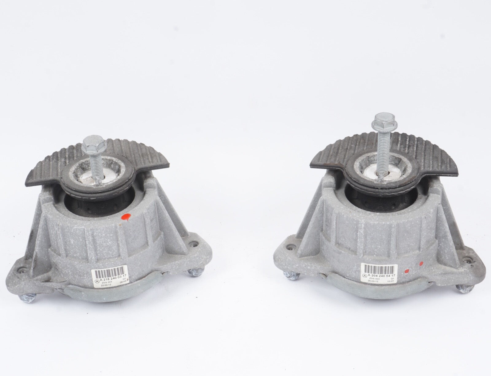 2013 14 MERCEDES E350 (A207 C207 W207) 3.5L M276 LEFT & RIGHT MOTOR MOUNT SET-2
