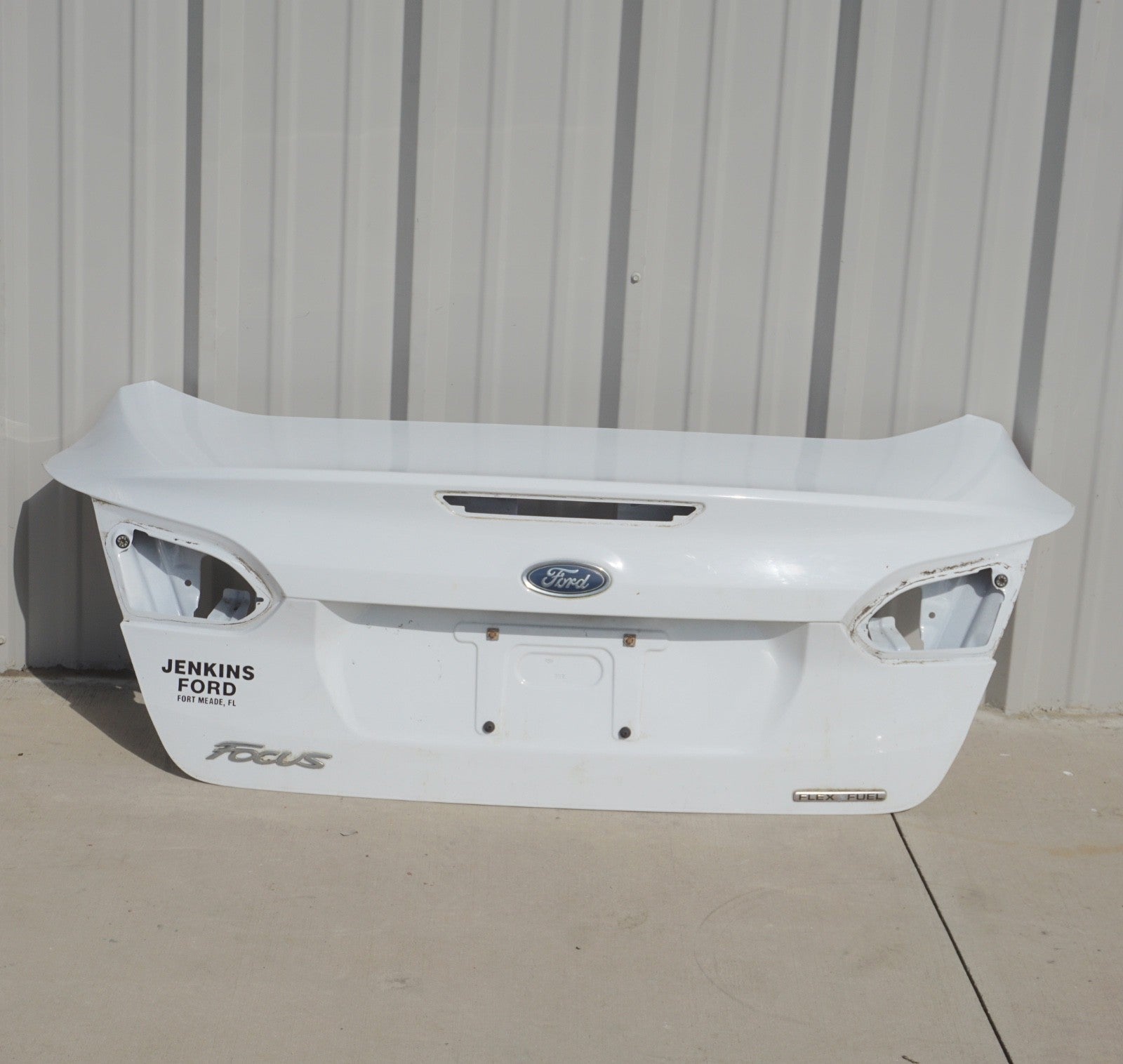 2012 - 2018 Ford Focus Se Sedan Trunk Lid