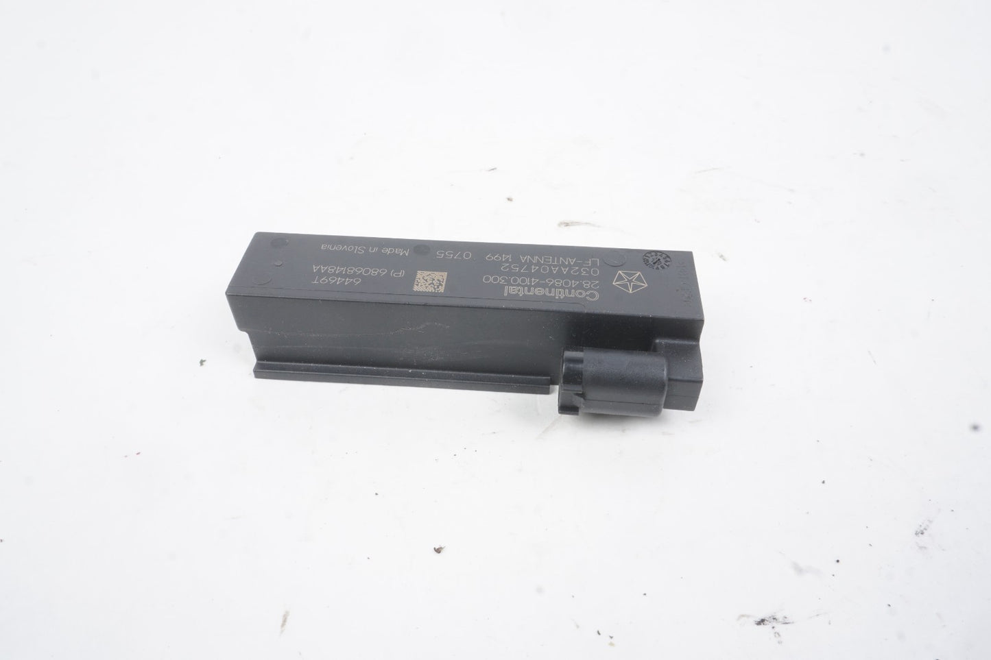 2015-2023 Jeep Renegade Keyless Entry Antenna Receiver Module 68068148AA OEM