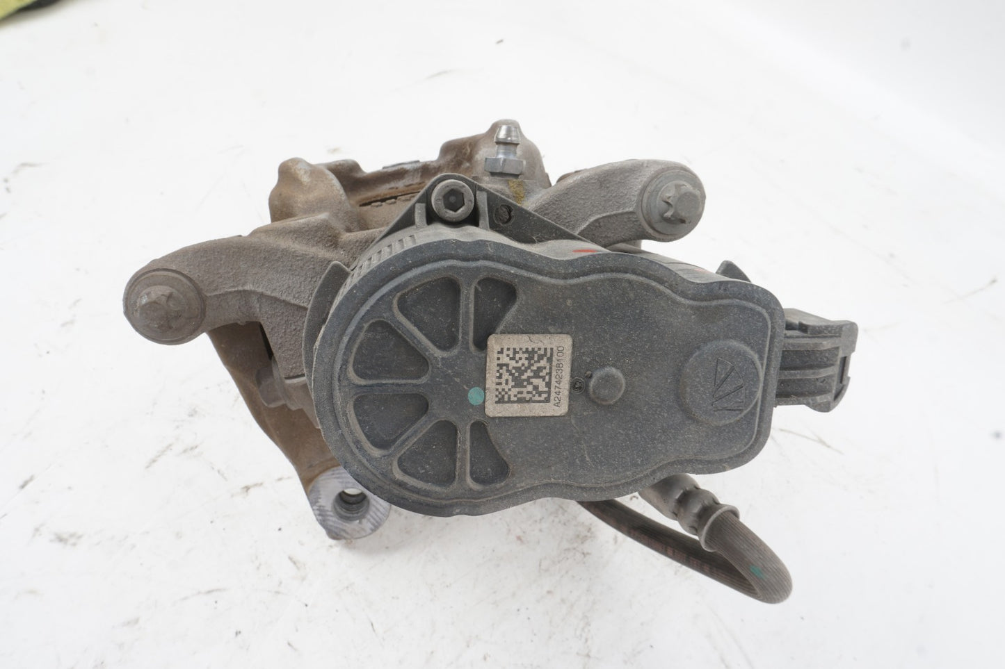 2020 - 2025 Mercedes GLB250 OEM Left Rear Brake Caliper A2474238100