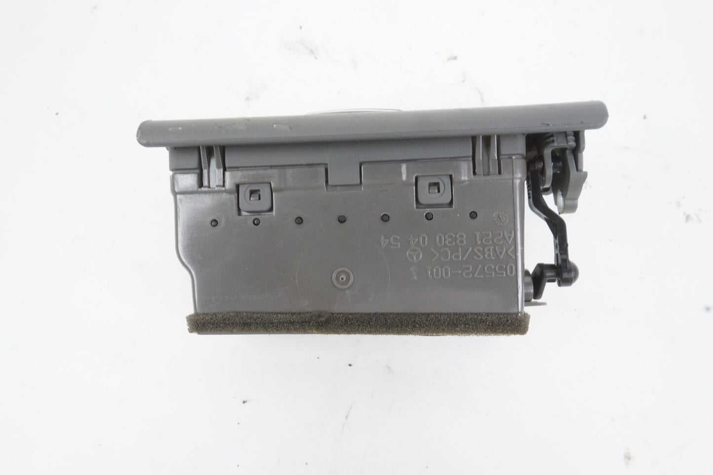 2007 - 2013 MERCEDES S550 W221 B PILLAR AC AIR VENT RIGHT GRAY OEM