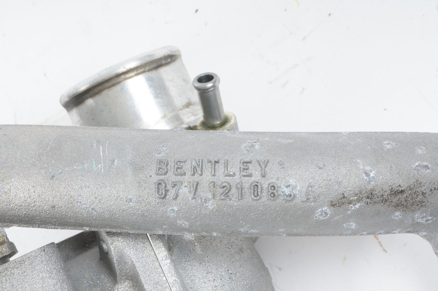 2010 - 2020 BENTLEY MULSANNE 6.7 Petrol Auto Thermostat Unit 07V121117 07V121121