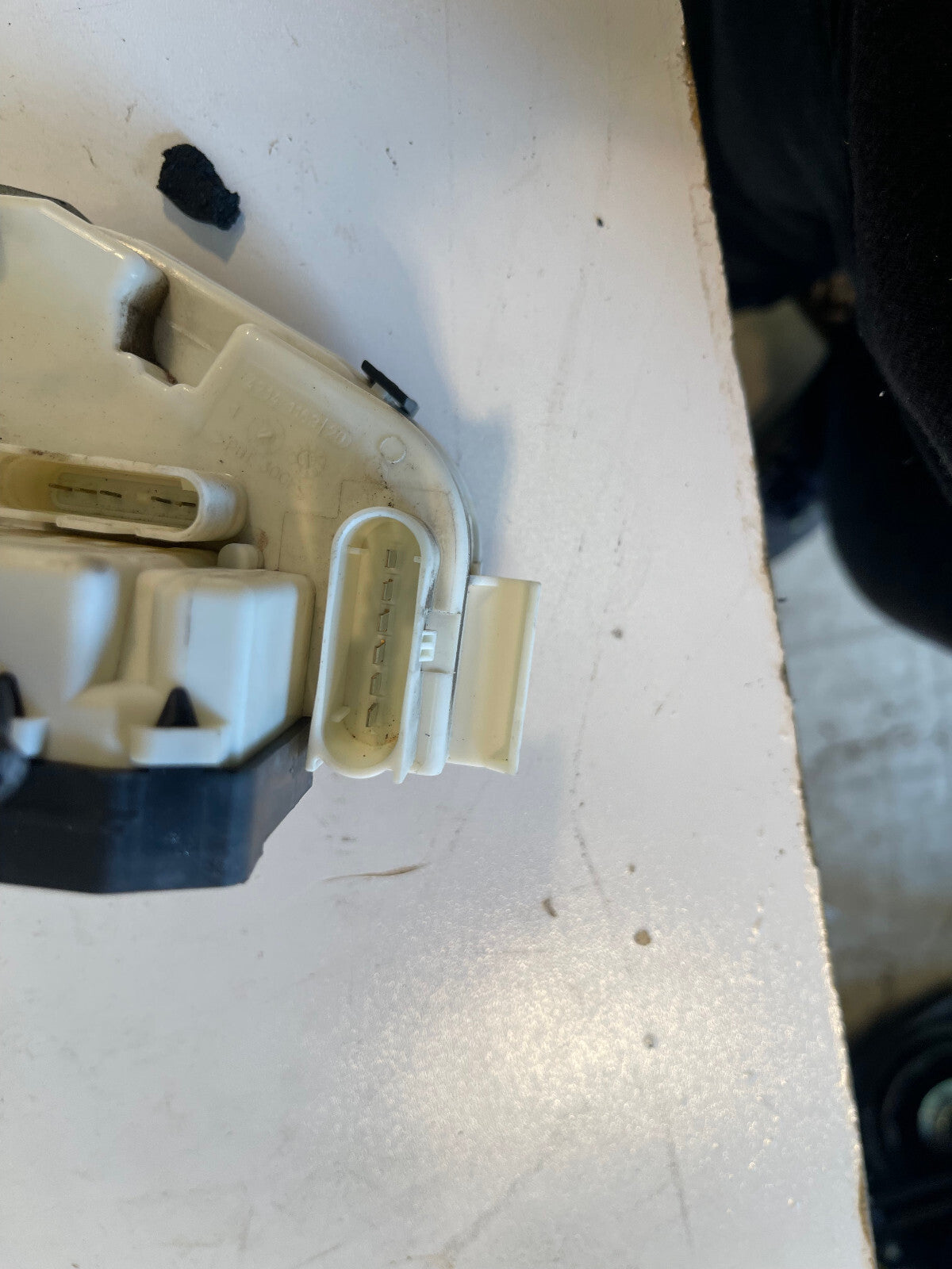 2007 -2013 MERCEDES S550 FRONT RIGHT PASSENGER SIDE DOOR LOCK LATCH ACTUATOR OEM