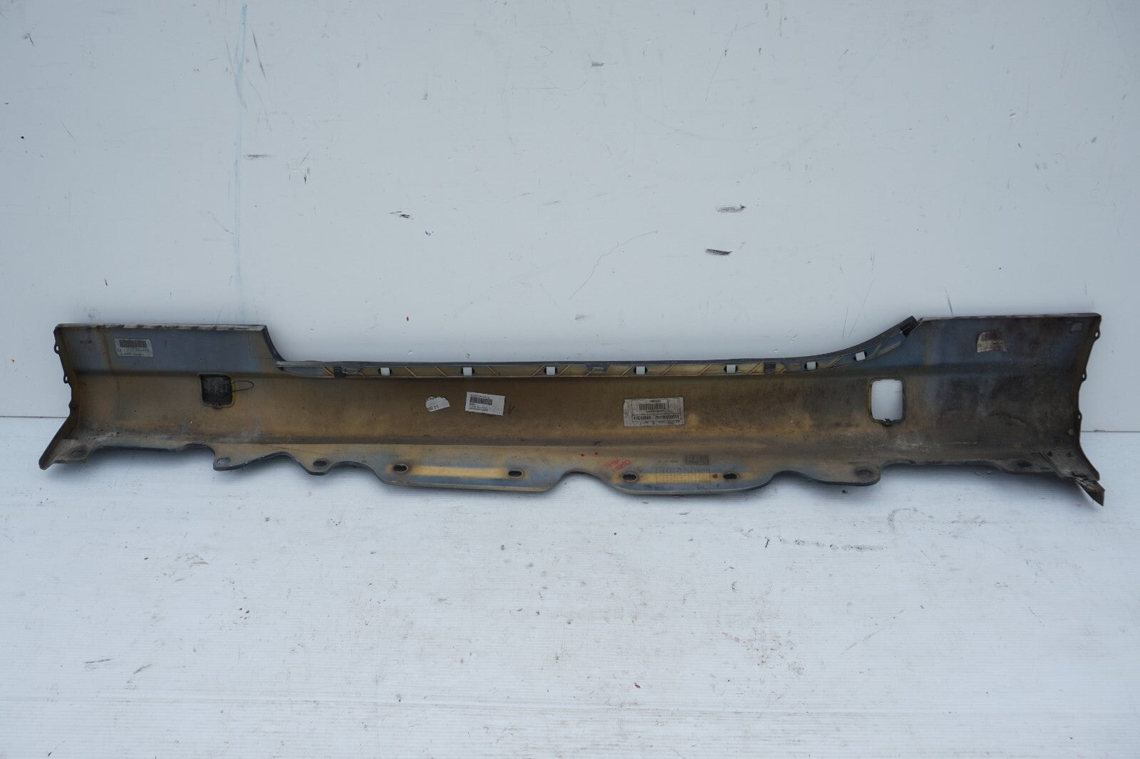 03-12 Mercedes R230 SL500 SL550 Right Passenger Side Skirt Rocker Molding OEM