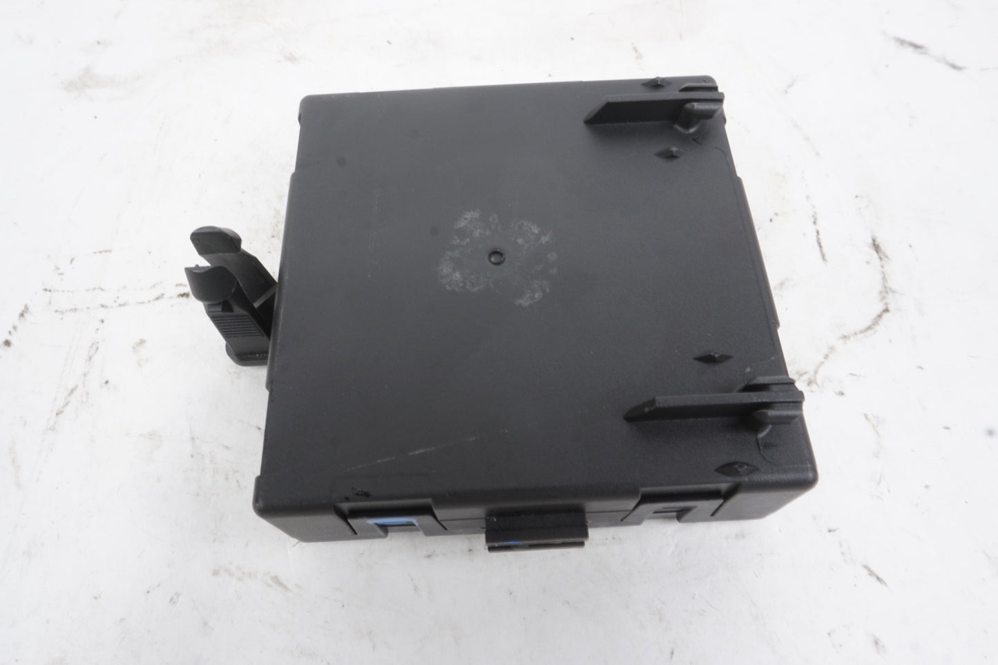 2008 - 2018 Mercedes C250 C300 Front Right Door Control Module OEM
