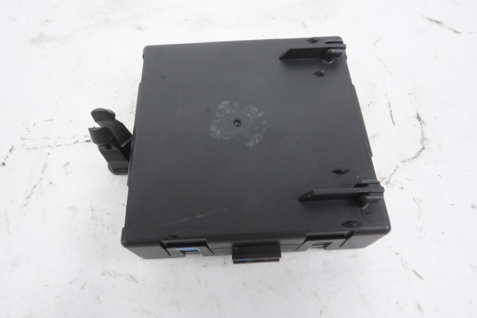 2008 - 2018 Mercedes C250 C300 Front Right Door Control Module OEM