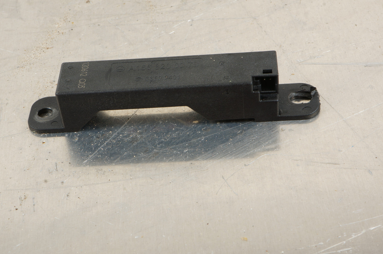 2010-2020 MERCEDES C CLS E GL GLE GLS ML S KEYLESS GO ANTENNA RECEIVER MODULE