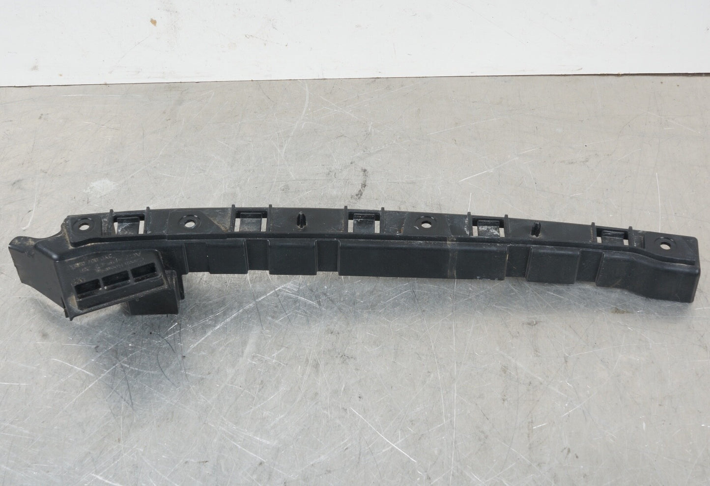 2010-2020 Bentley Mulsanne Front Bumper Bracket - LEFT
