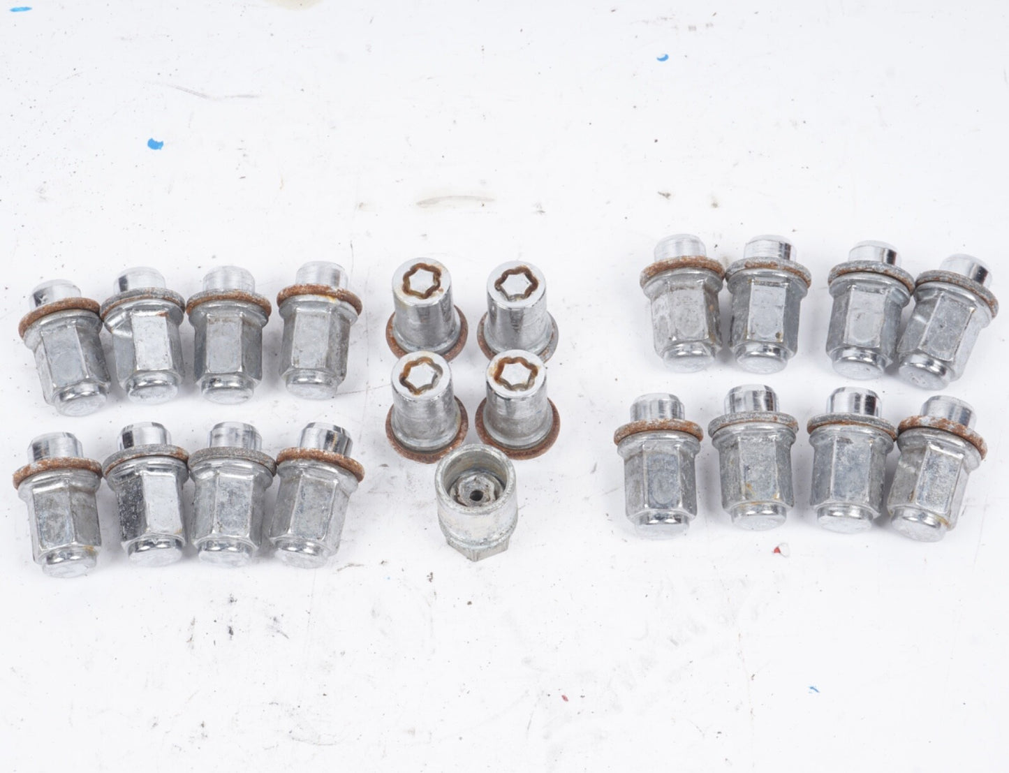 2002-2010 LEXUS SC430 LUG NUT NUTS WITH LOCKING KEY SOCKET SET OEM 02-10
